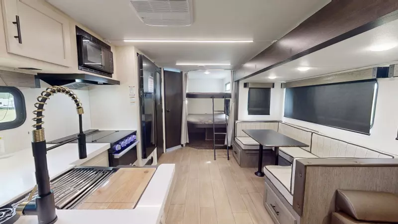 26DBH Floorplan Main Room