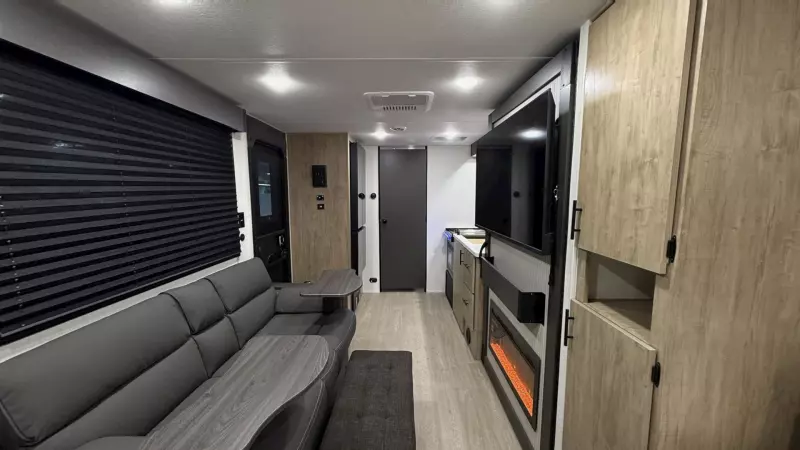 20AJ Floorplan Main Room